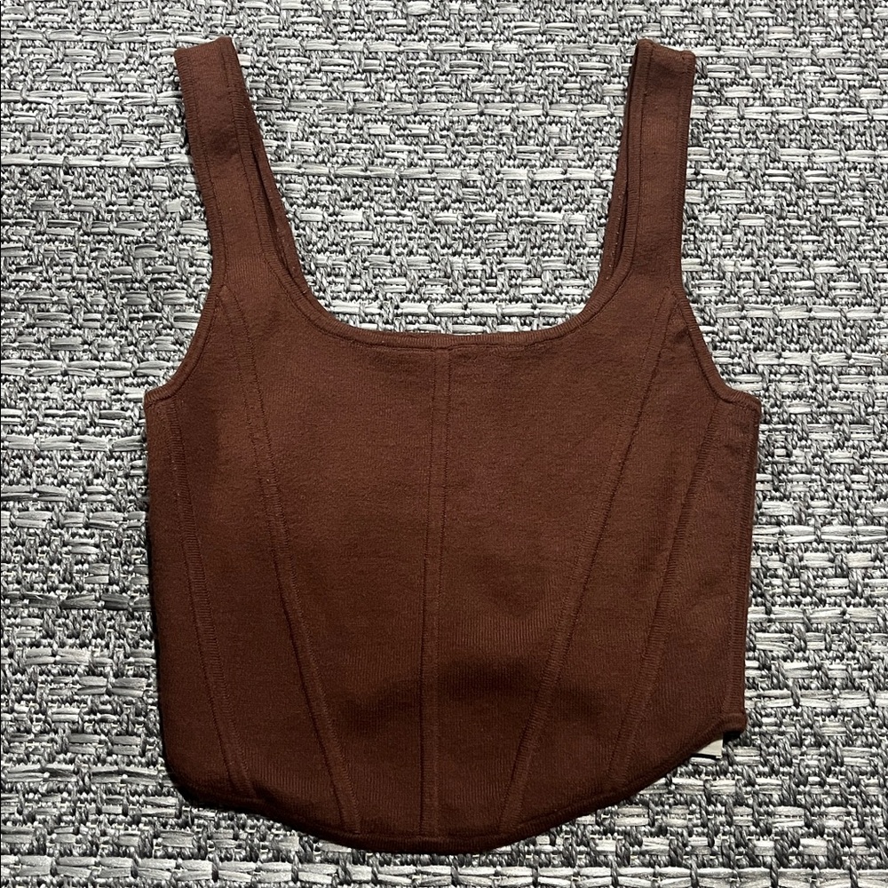 Wilfred | Brown Sculpt Knit Cropped Tank